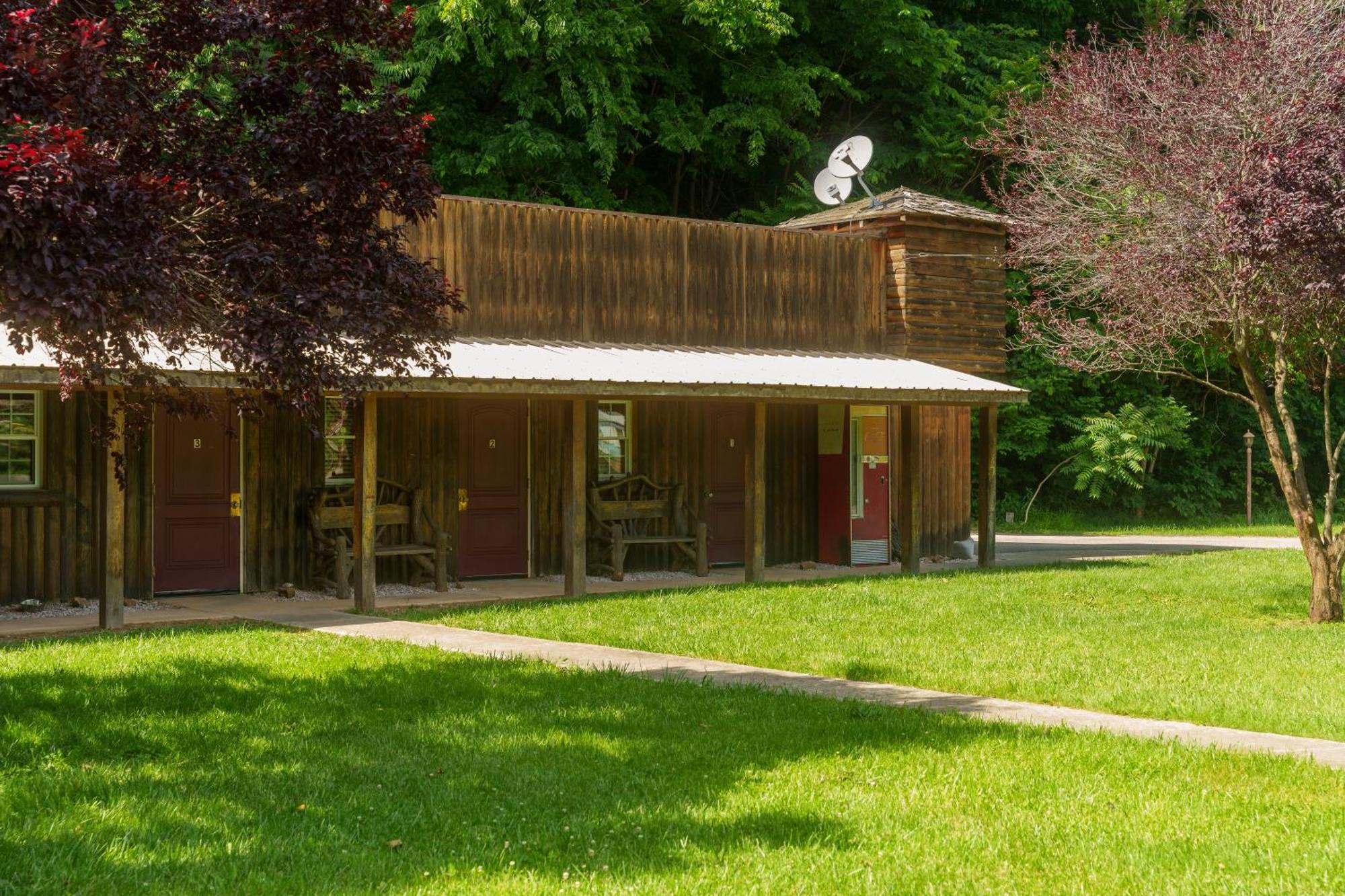 Seneca Pines Lodge Seneca Rocks 외부 사진