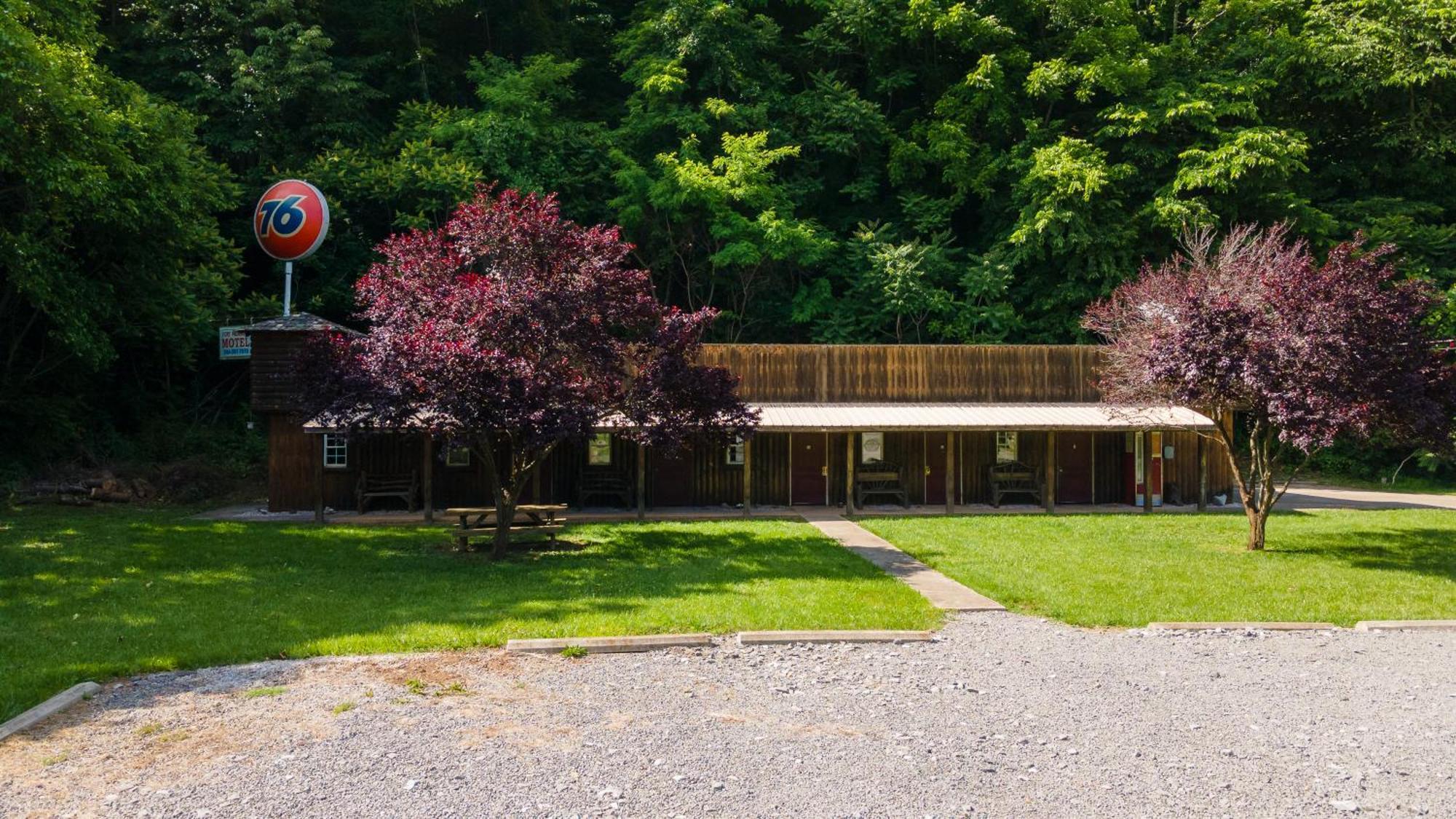 Seneca Pines Lodge Seneca Rocks 외부 사진