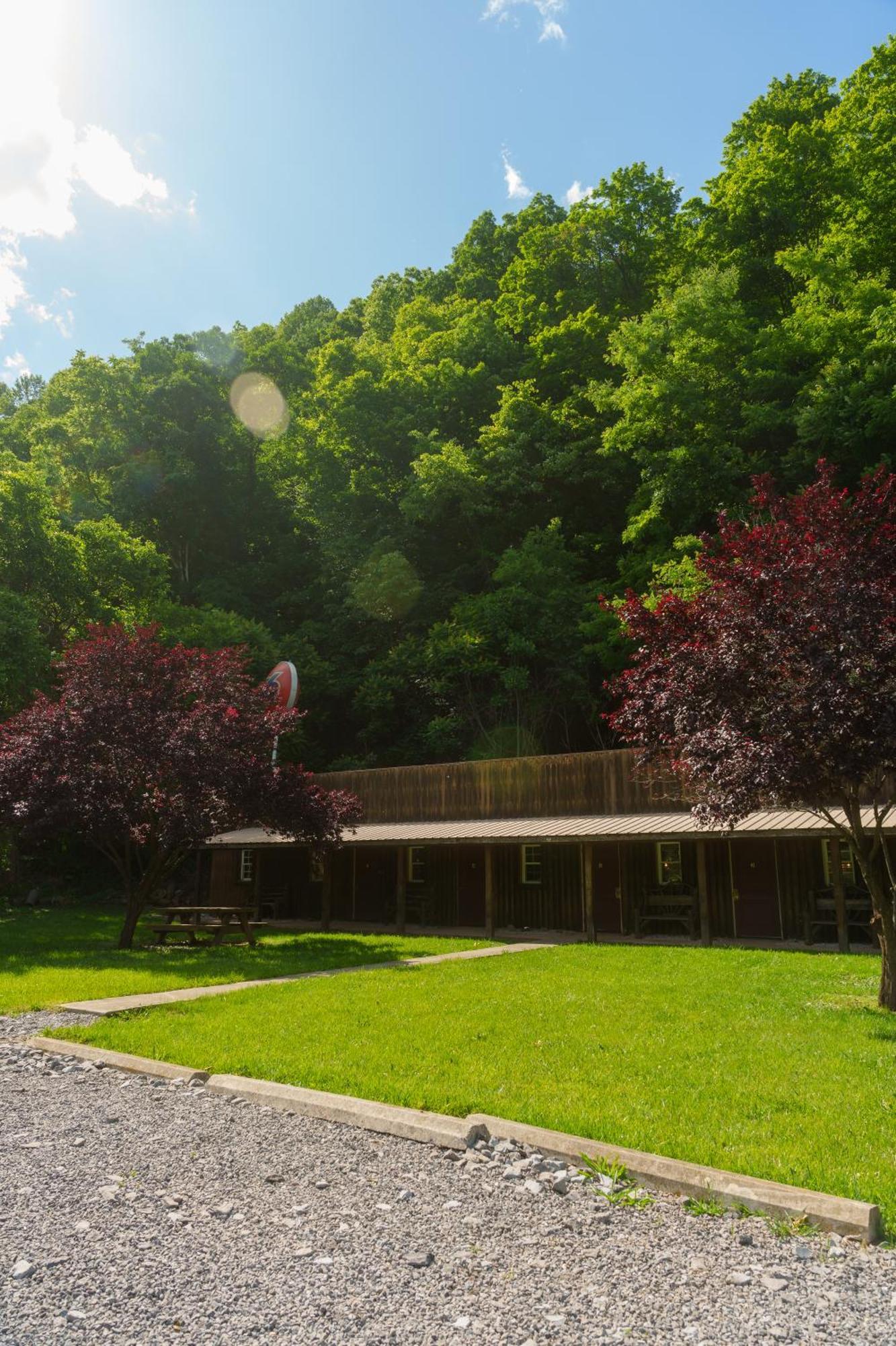 Seneca Pines Lodge Seneca Rocks 외부 사진