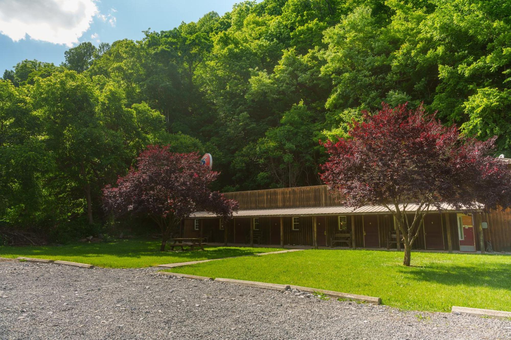 Seneca Pines Lodge Seneca Rocks 외부 사진